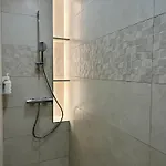 デュ ドラゴン 2* パリ